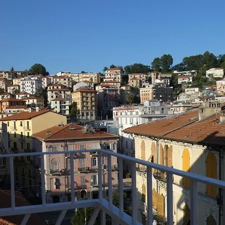 A' La Gare 6 Apartment La Spezia Exterior photo